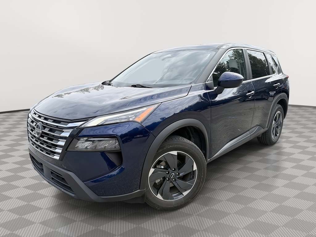 Used 2024 Nissan Rogue SV SUV