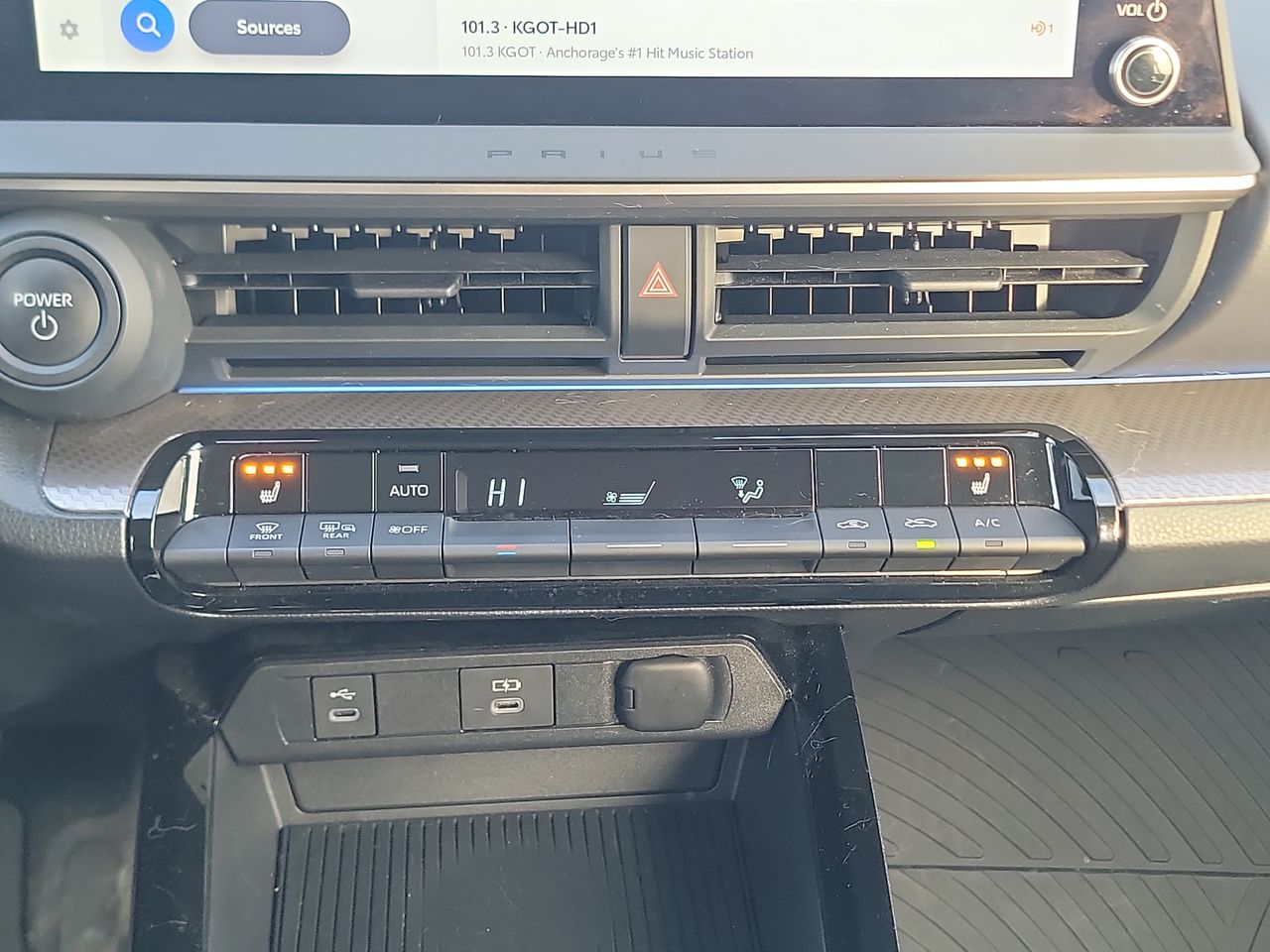 Thumbnail: 2024 Toyota Prius - 18