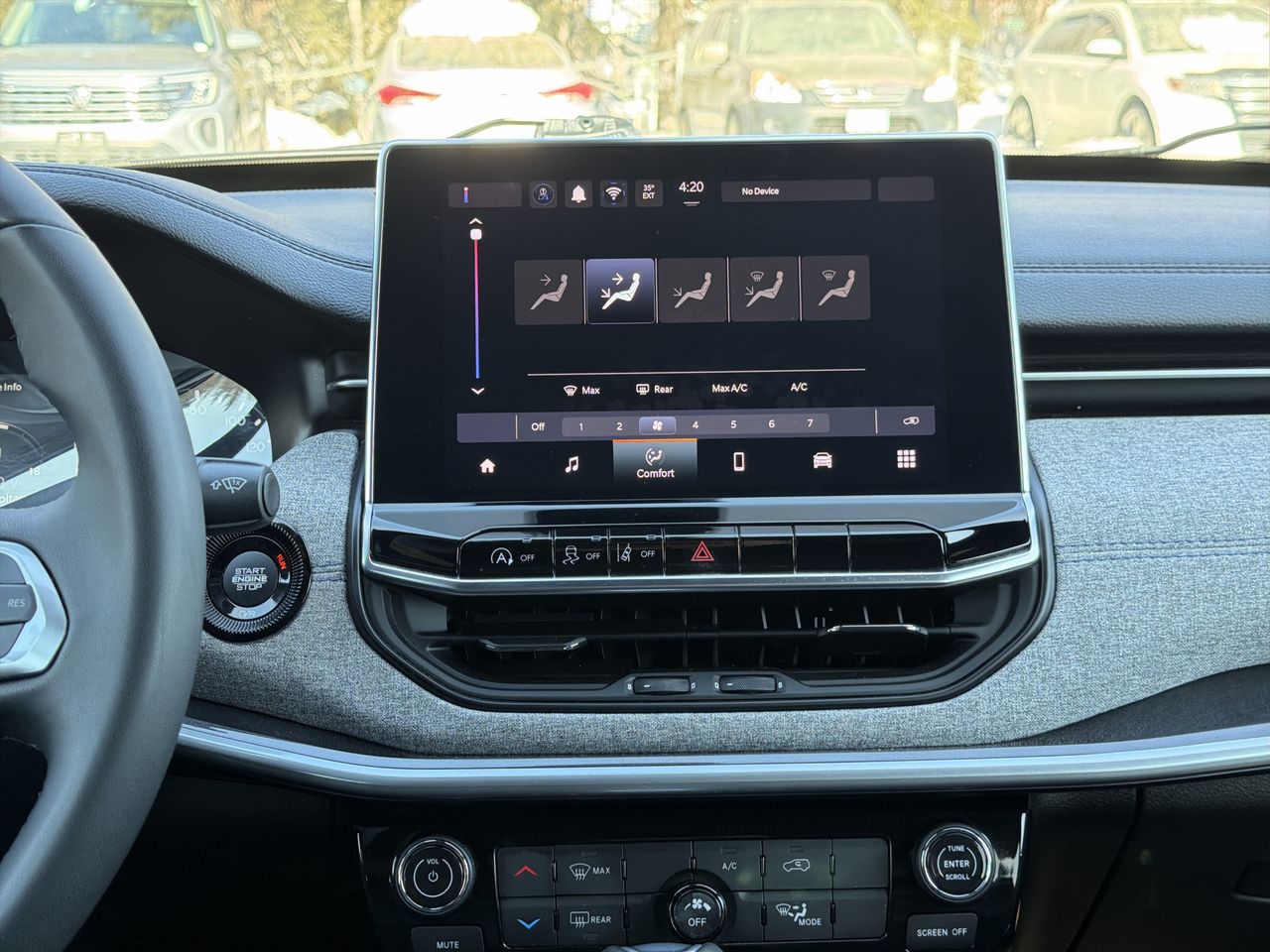 Thumbnail: 2024 Jeep Compass - 18