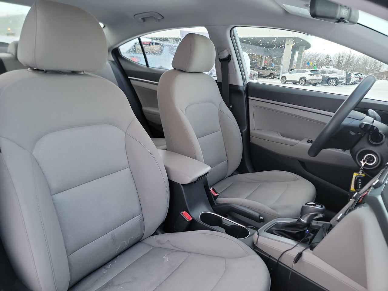 Thumbnail: 2017 Hyundai Elantra - 19