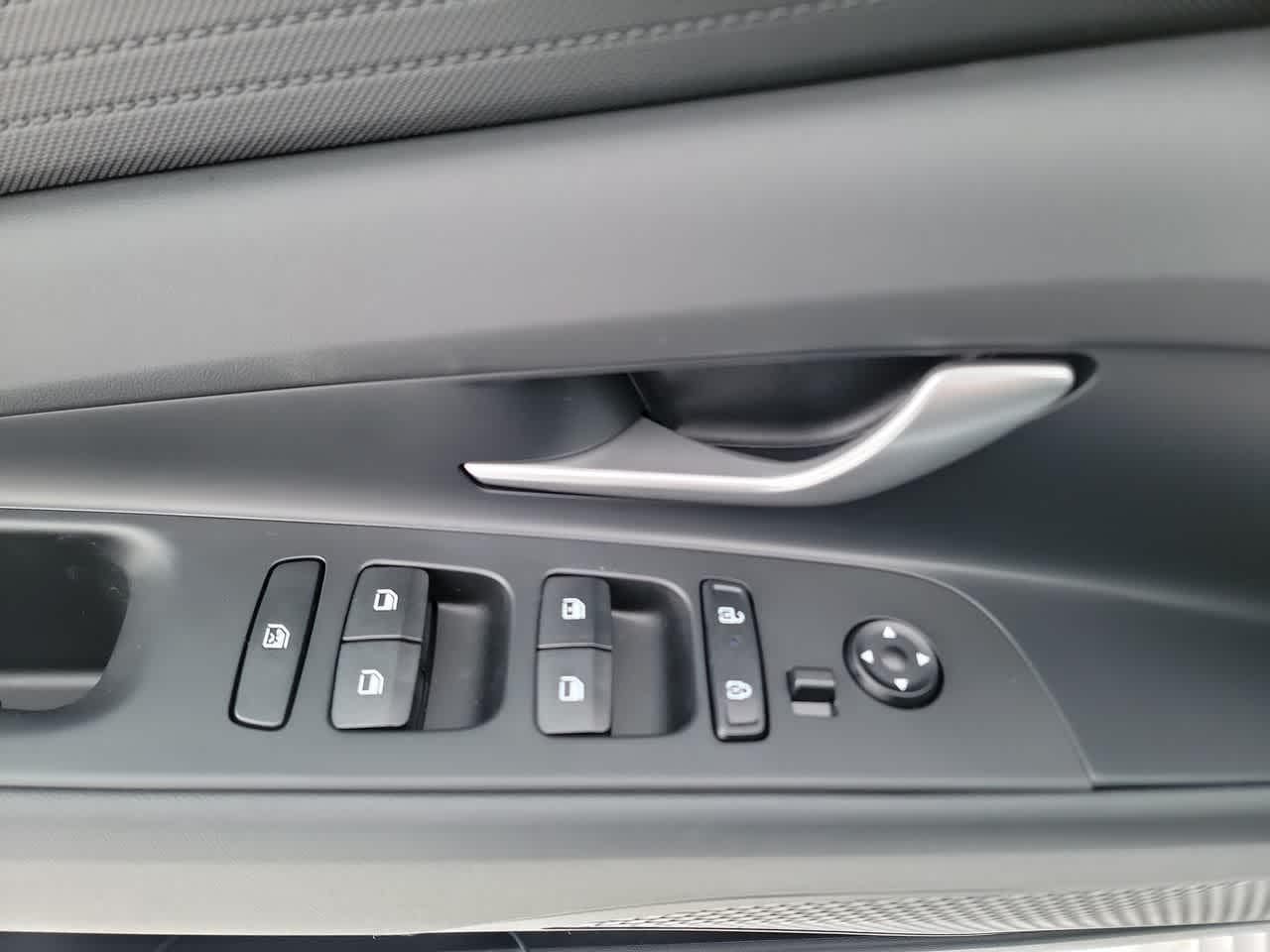 Thumbnail: 2026 Hyundai Elantra - 11