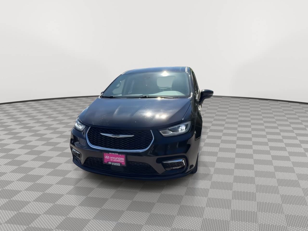 Thumbnail: 2024 Chrysler Pacifica - 3