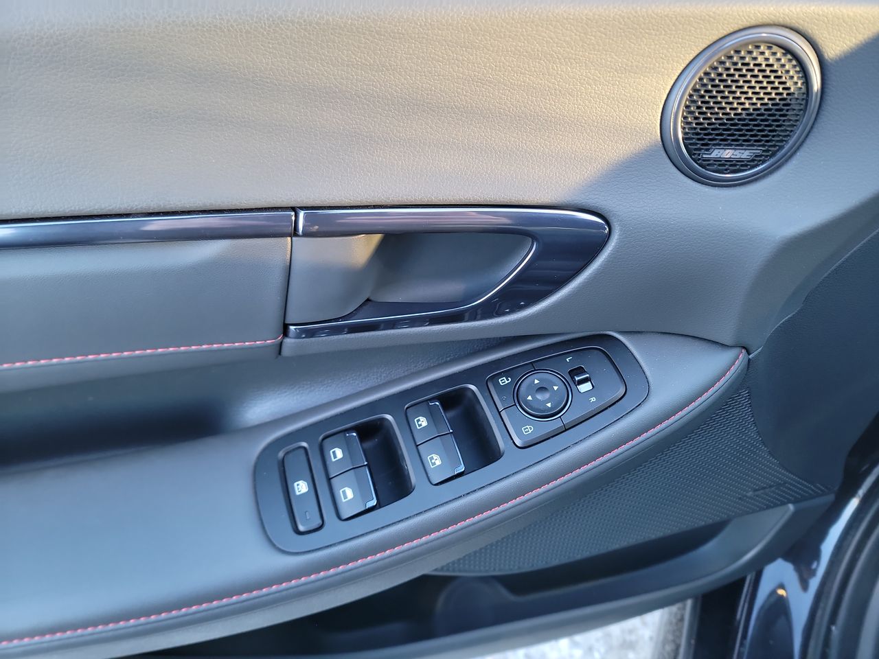 Thumbnail: 2024 Hyundai Sonata - 11