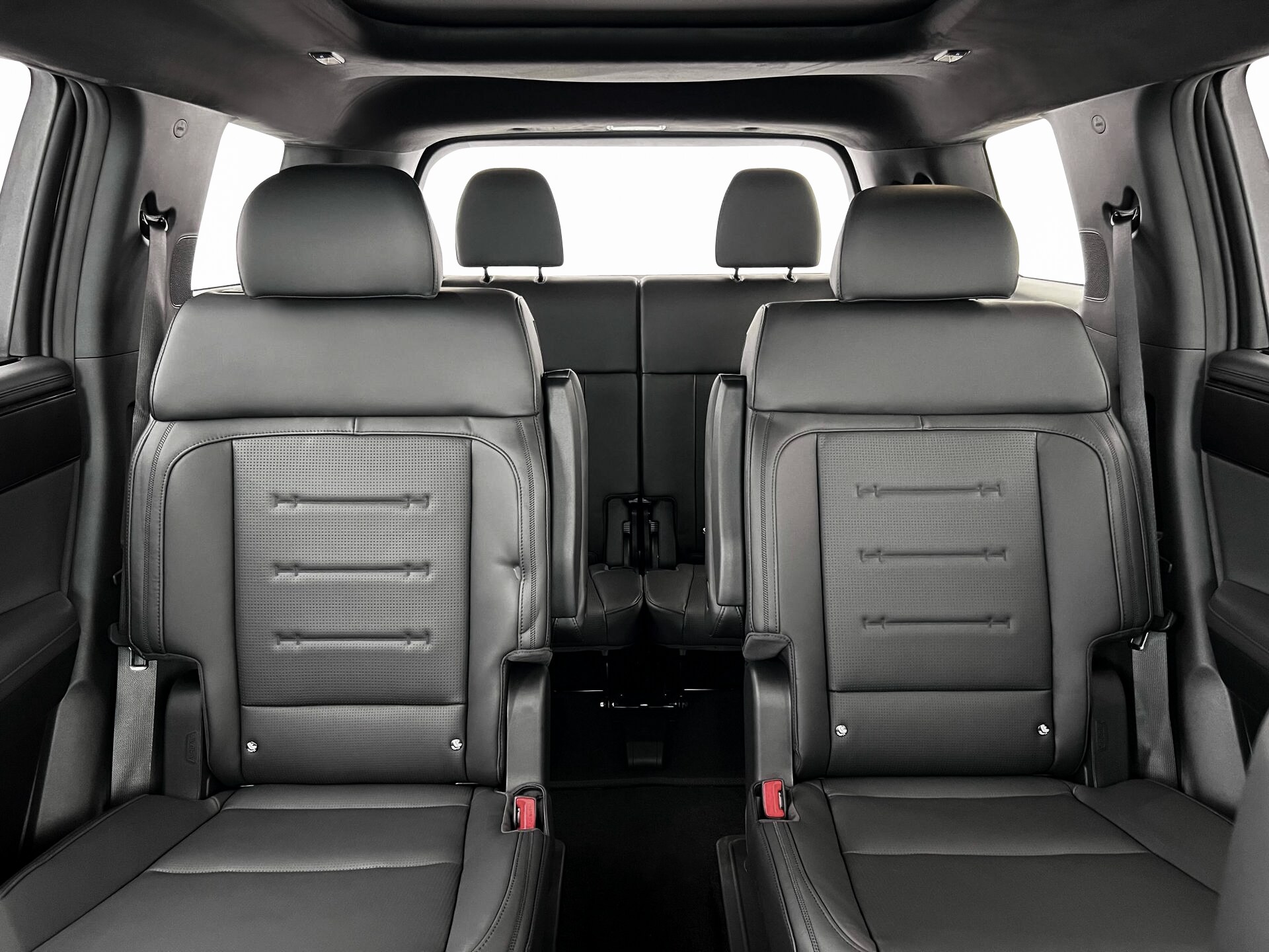 Thumbnail: 2026 Hyundai Santa Fe - 16