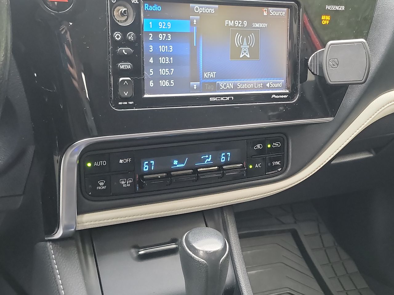 Thumbnail: 2016 Scion iM - 18