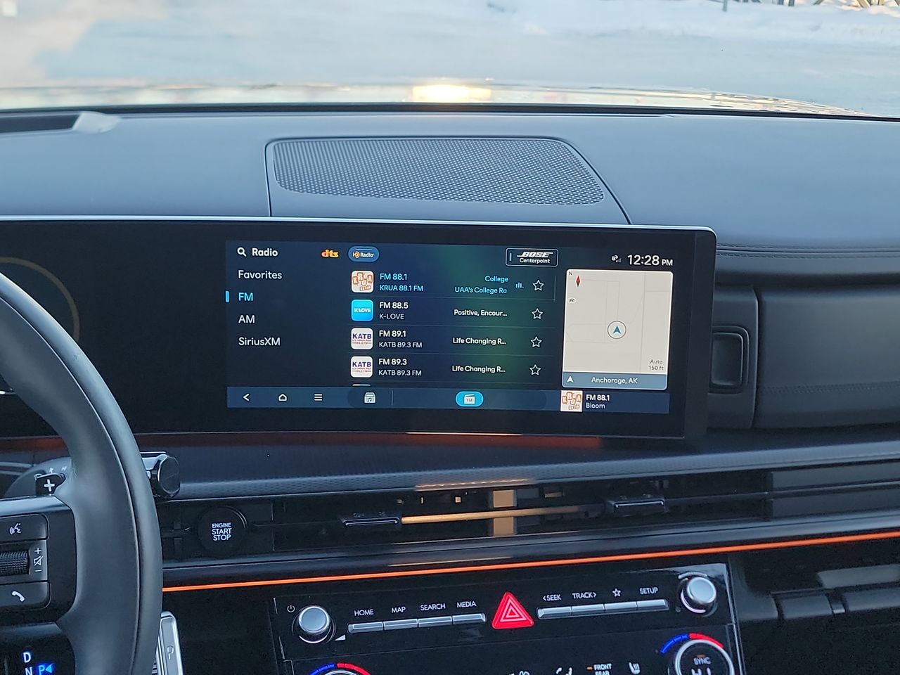 Thumbnail: 2024 Hyundai Santa Fe - 16