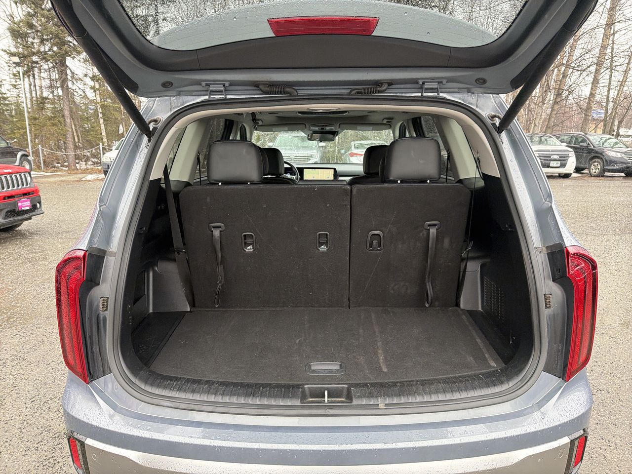 Thumbnail: 2025 Kia Telluride - 24