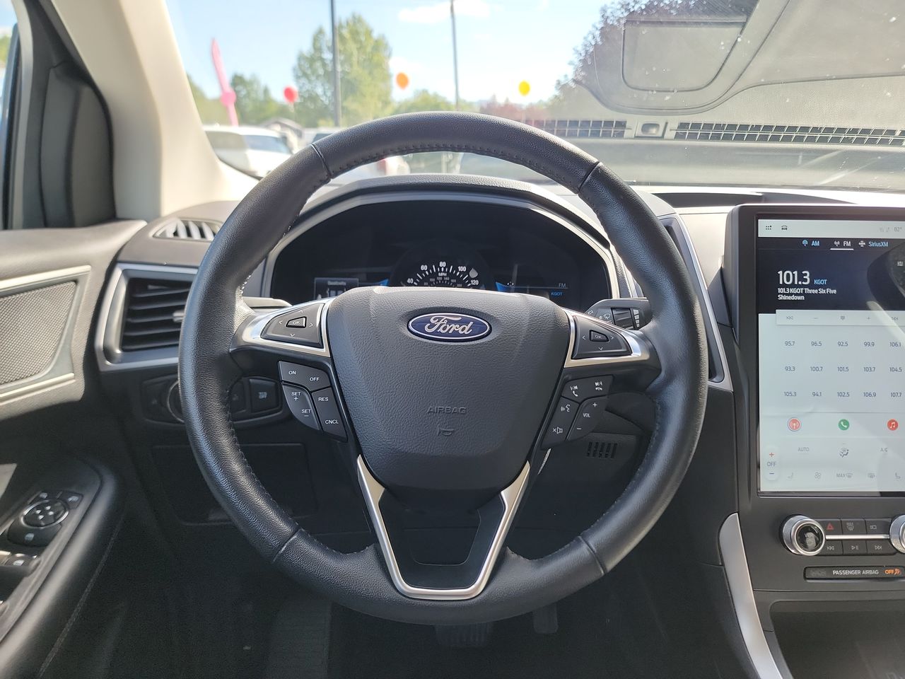 Thumbnail: 2023 Ford Edge - 14