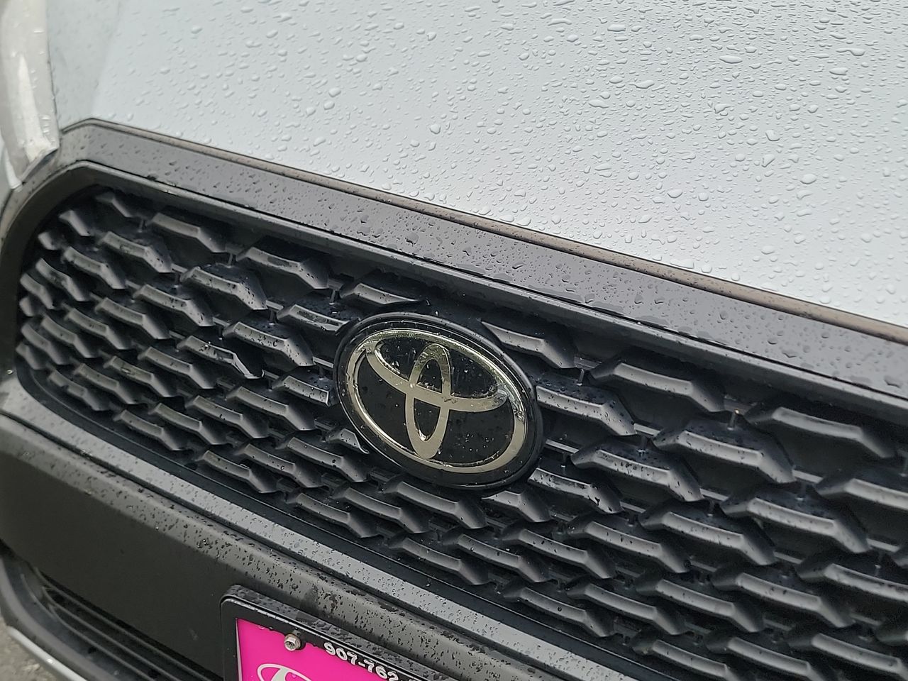 Thumbnail: 2022 Toyota Corolla Cross - 24
