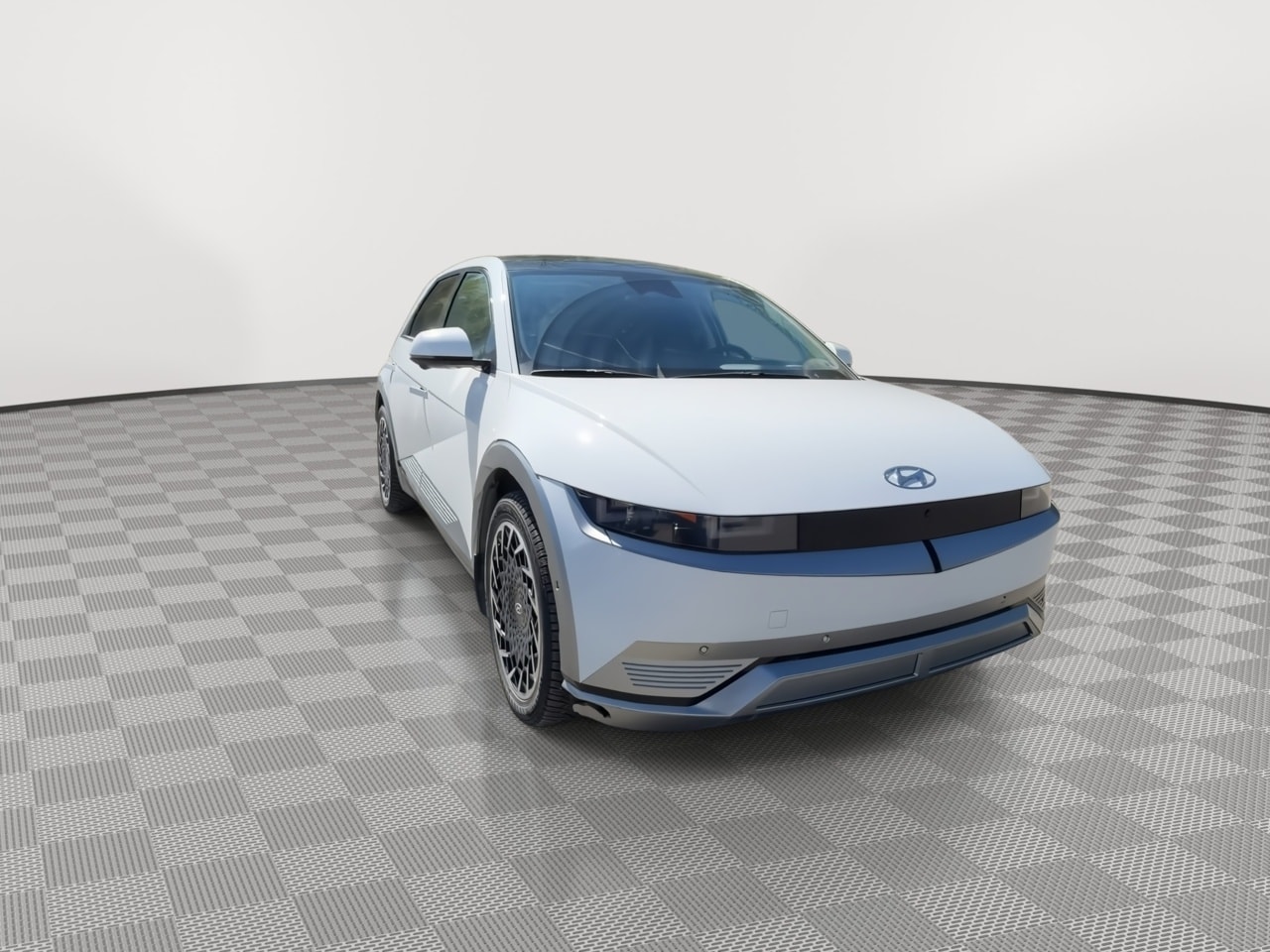 Thumbnail: 2023 Hyundai Ioniq 5 - 2