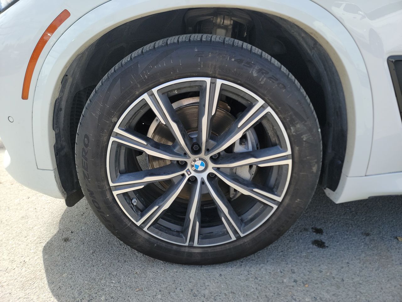 Thumbnail: 2020 BMW X5 - 10