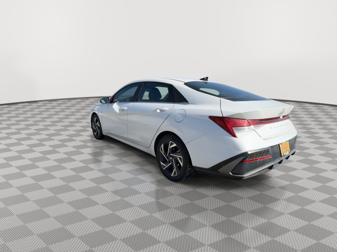 Thumbnail: 2024 Hyundai Elantra - 6