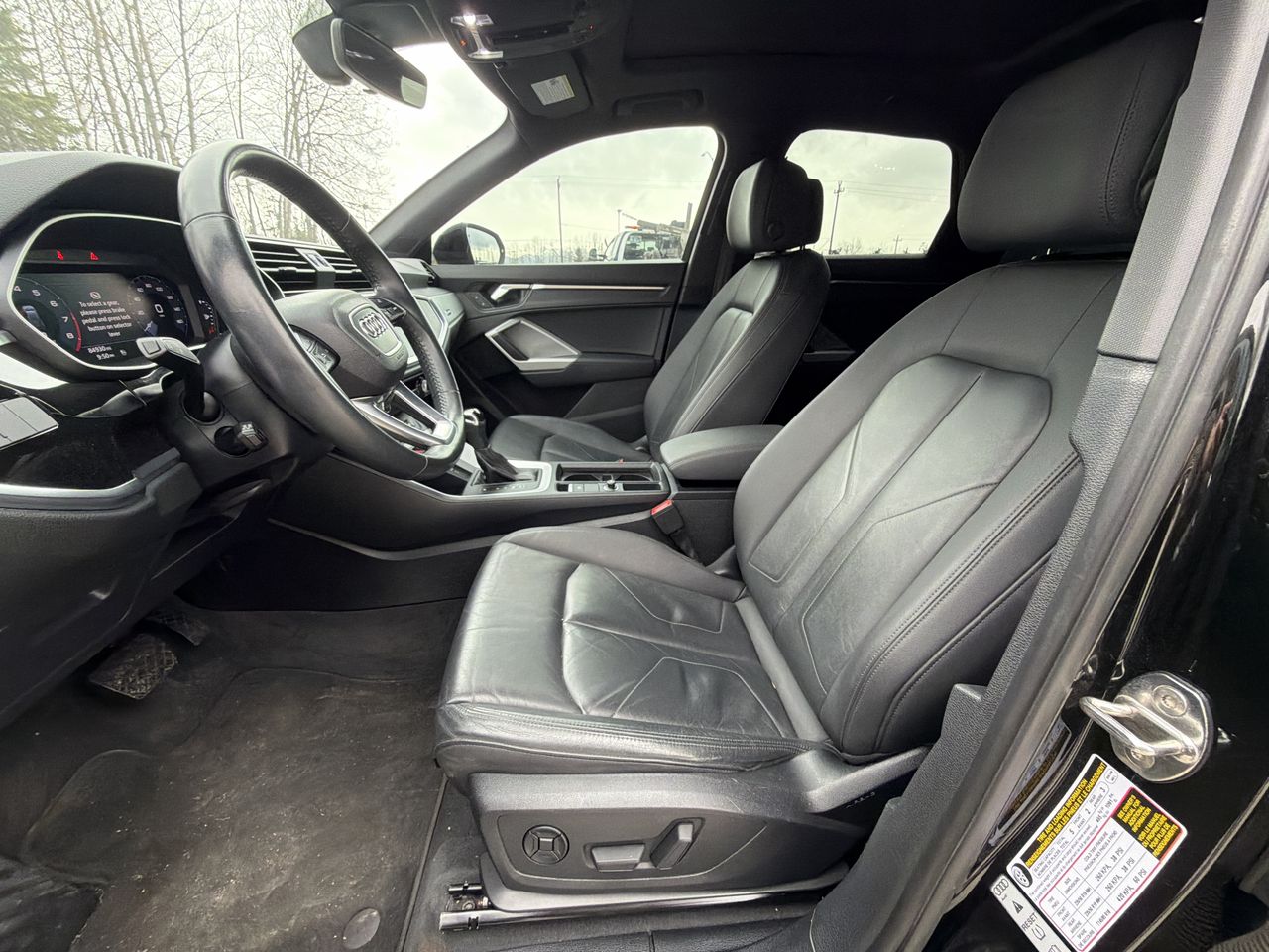 Thumbnail: 2020 Audi Q3 - 13