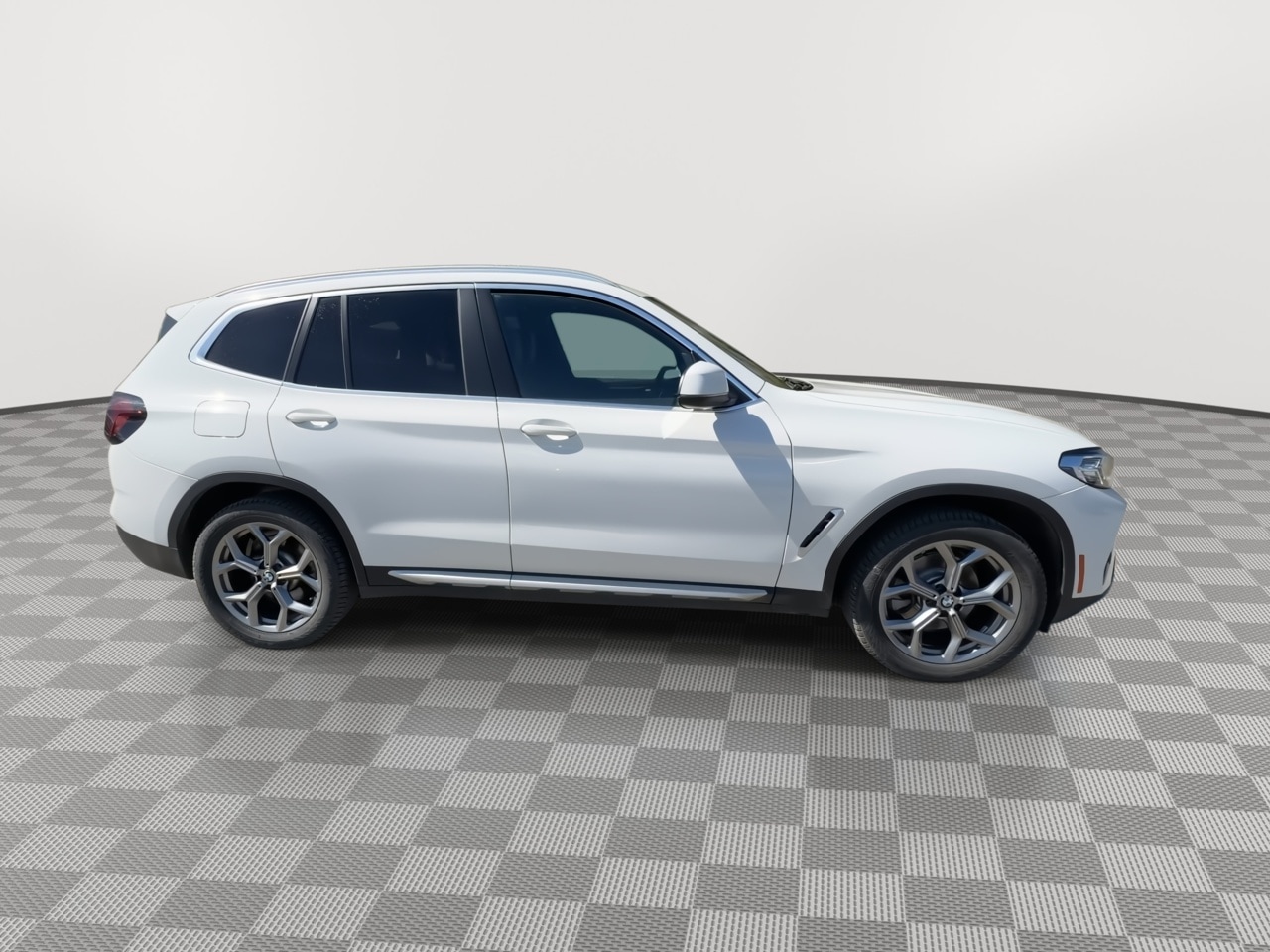 Thumbnail: 2024 BMW X3 - 9