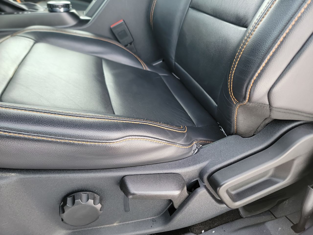 Thumbnail: 2021 Ford Bronco - 12