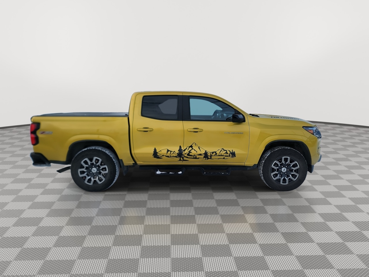 Thumbnail: 2023 Chevrolet Colorado - 9