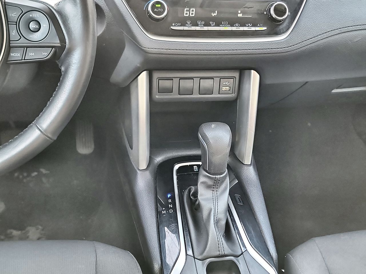 Thumbnail: 2022 Toyota Corolla Cross - 17