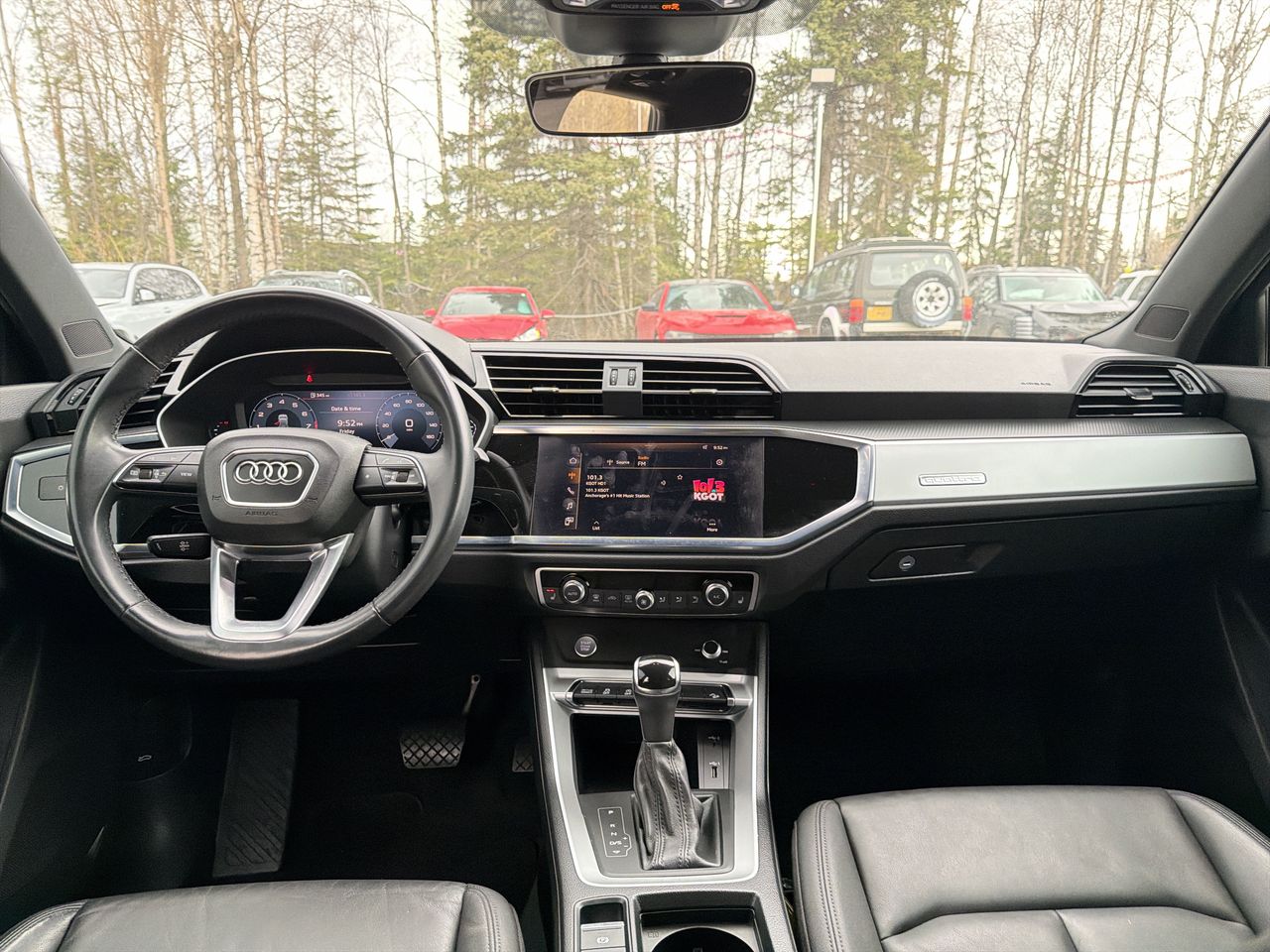 Thumbnail: 2020 Audi Q3 - 23