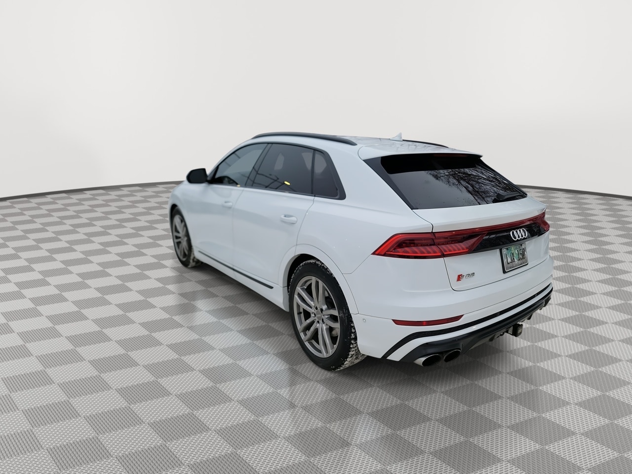 Thumbnail: 2020 Audi SQ8 - 6