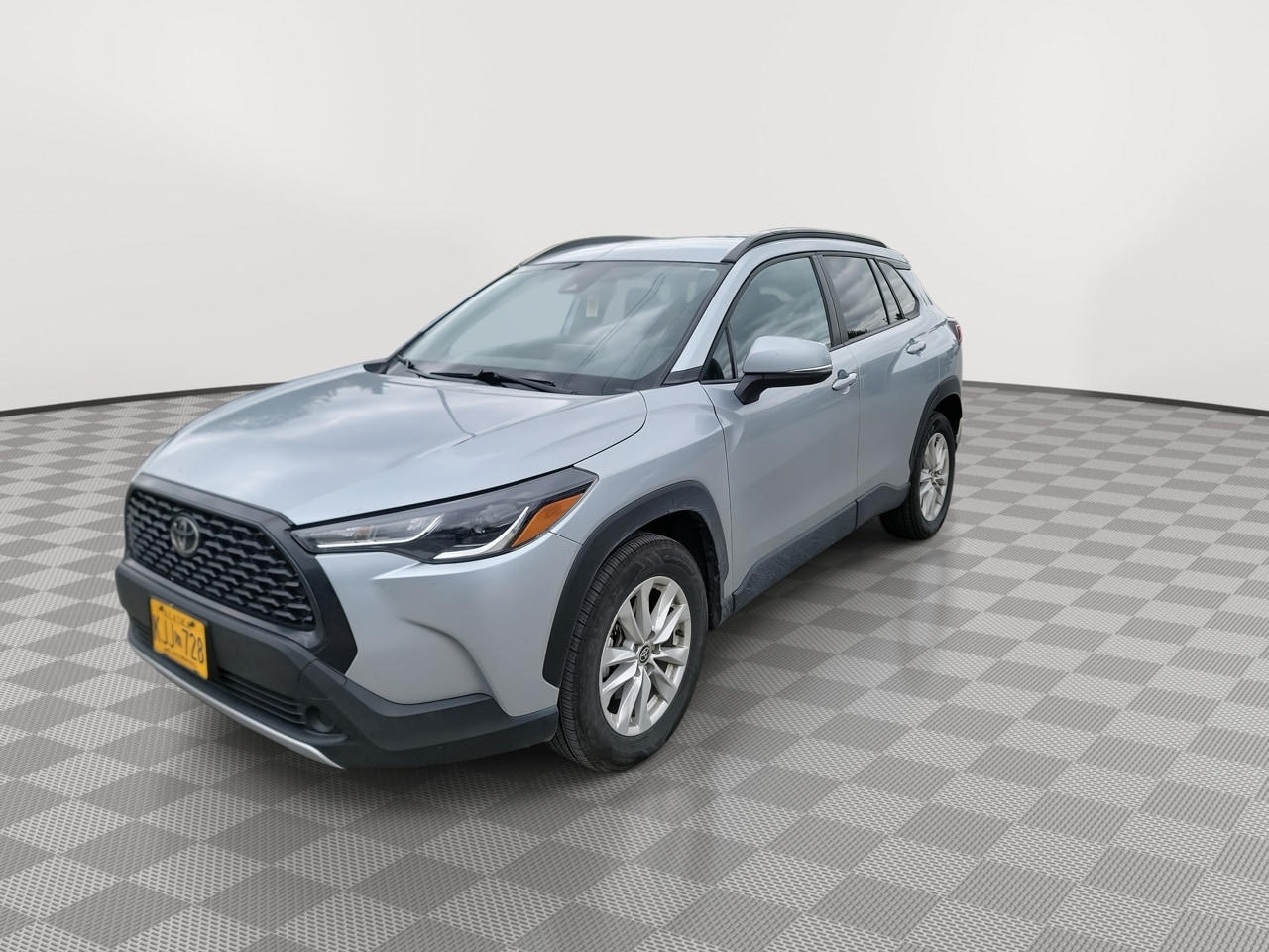Thumbnail: 2022 Toyota Corolla Cross - 4