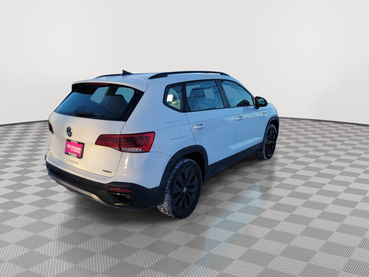 Thumbnail: 2022 Volkswagen Taos - 8