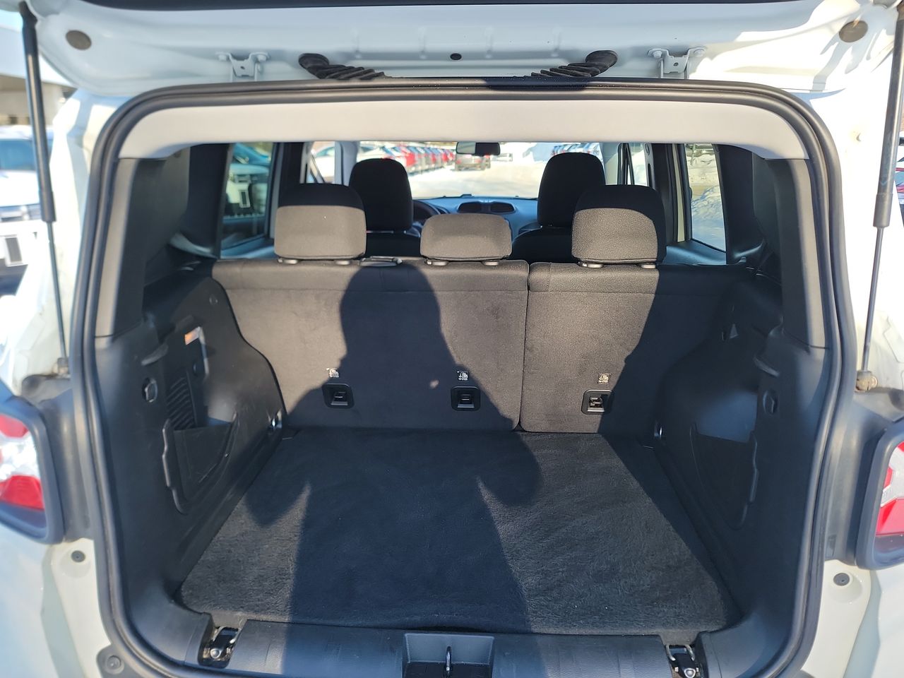 Thumbnail: 2023 Jeep Renegade - 22