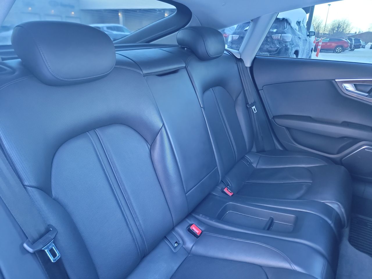 Thumbnail: 2013 Audi S7 - 22