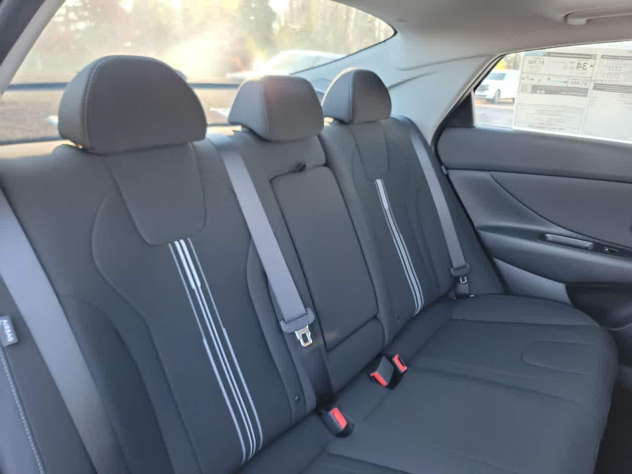 Thumbnail: 2025 Hyundai Elantra - 22