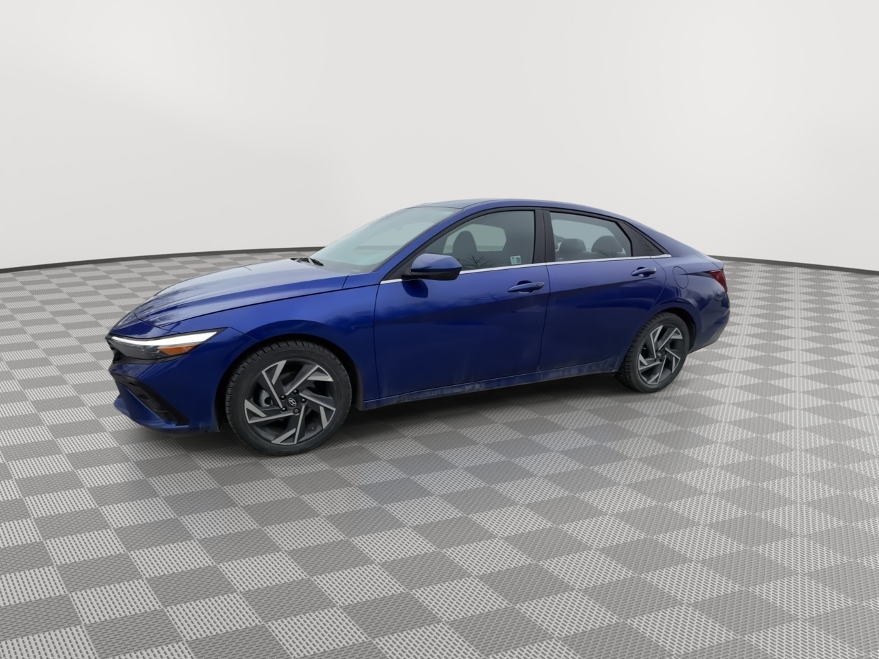Thumbnail: 2024 Hyundai Elantra - 4