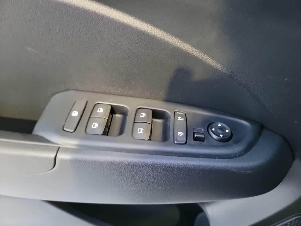 Thumbnail: 2026 Hyundai Venue - 11