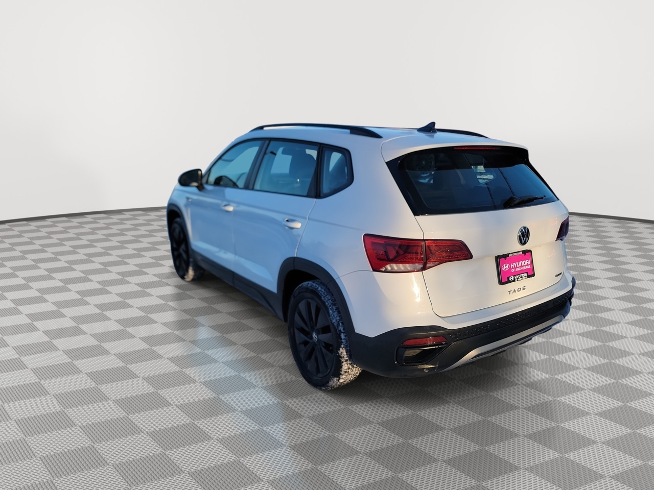 Thumbnail: 2022 Volkswagen Taos - 6