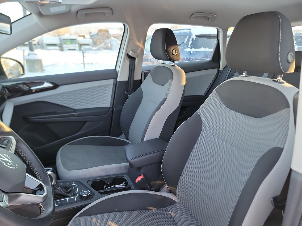 Thumbnail: 2022 Volkswagen Taos - 13