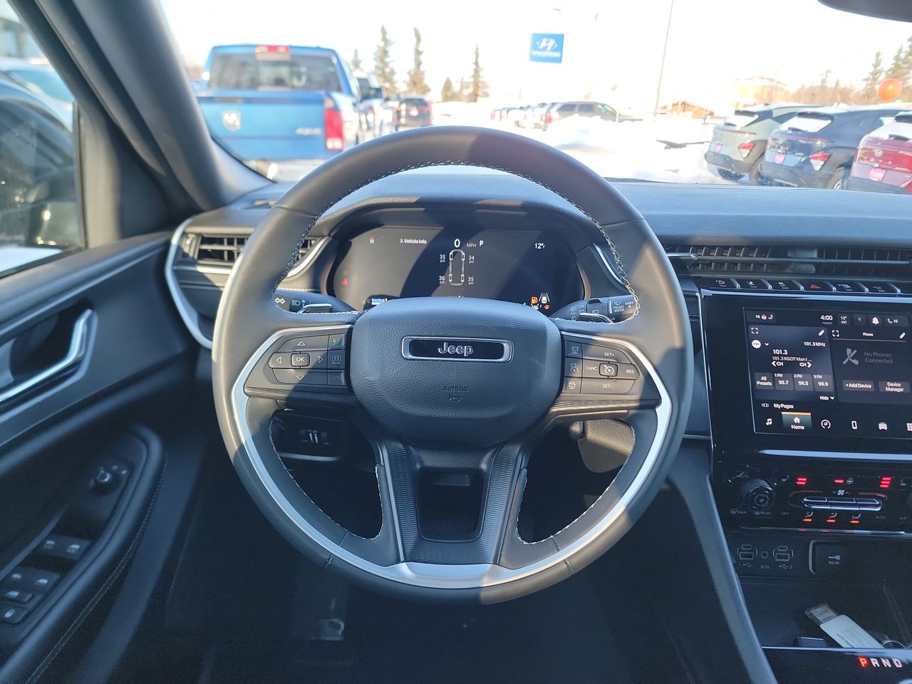 Thumbnail: 2024 Jeep Grand Cherokee L - 14