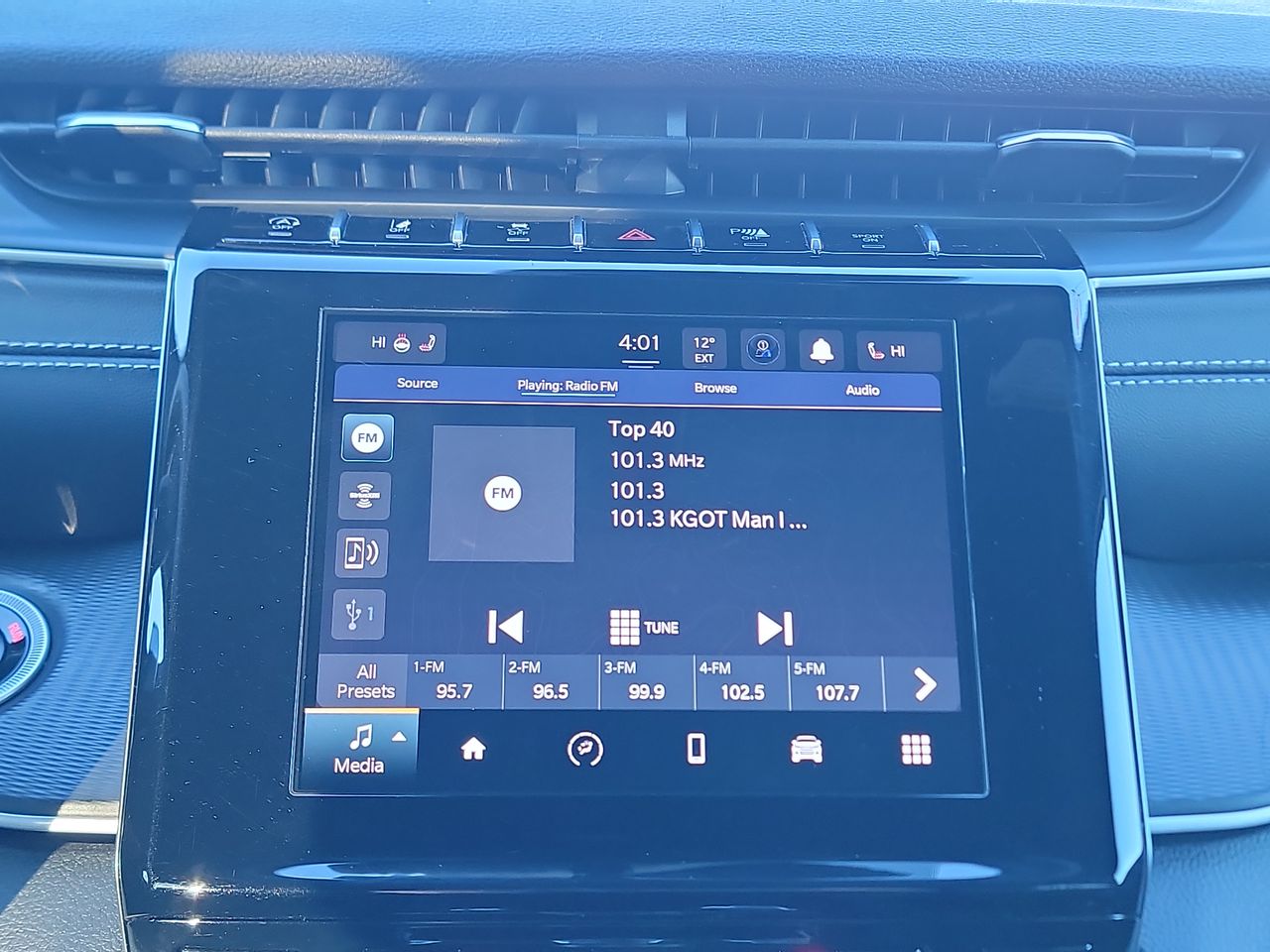 Thumbnail: 2024 Jeep Grand Cherokee L - 16