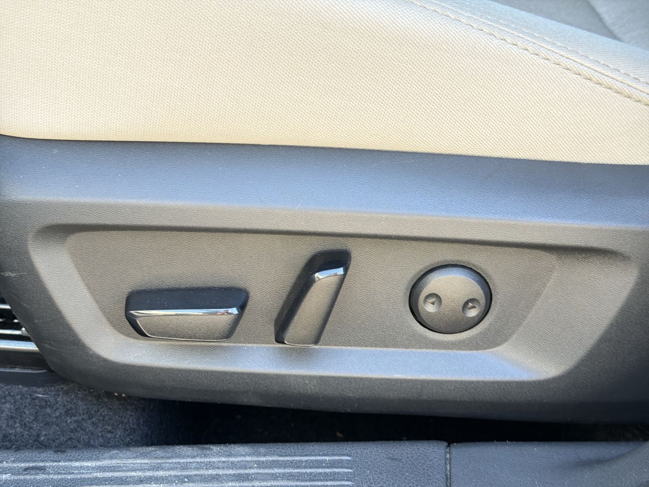 Thumbnail: 2025 Nissan Rogue - 12