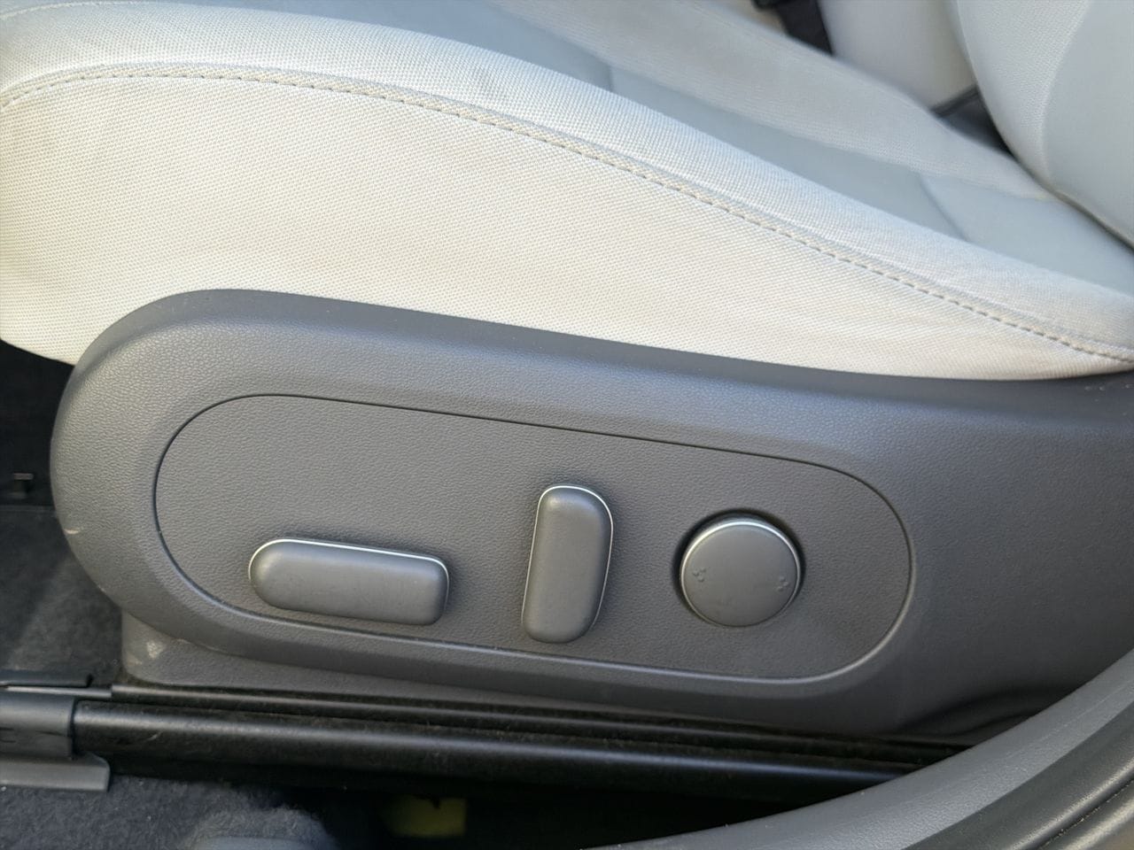 Thumbnail: 2024 Hyundai Kona - 12