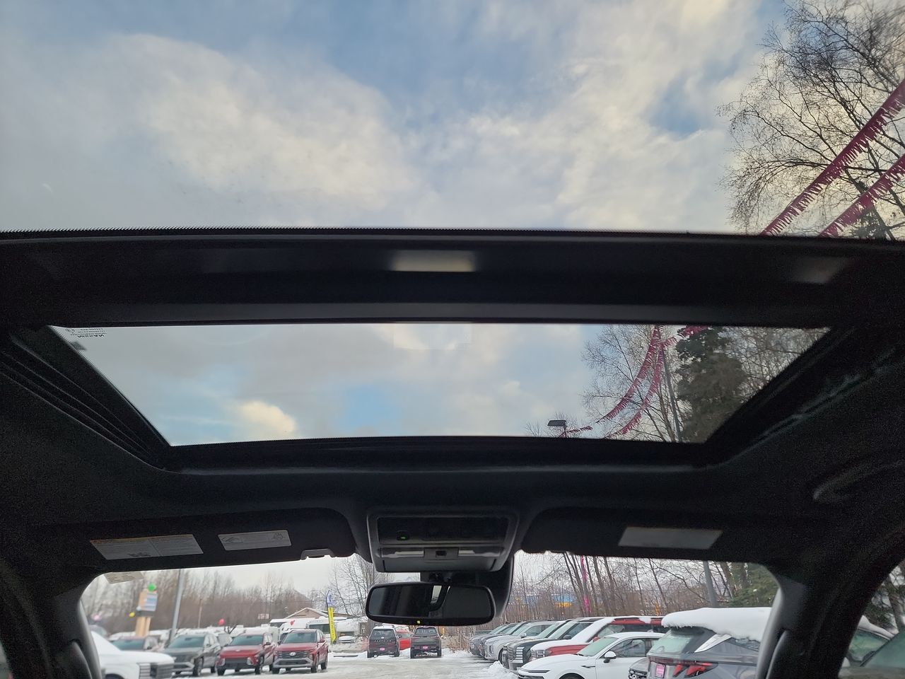 Thumbnail: 2022 Nissan Titan - 20