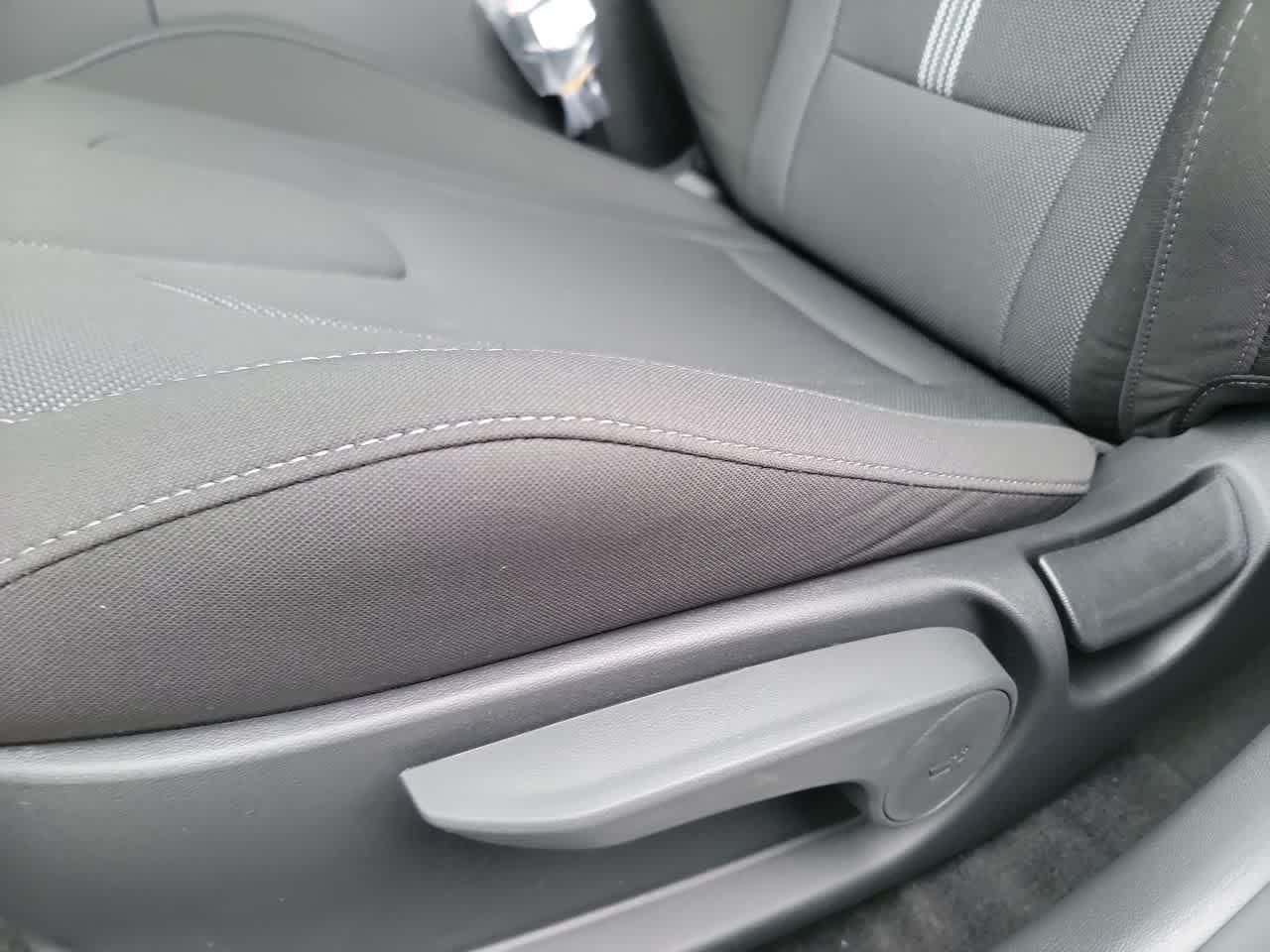 Thumbnail: 2026 Hyundai Elantra - 12