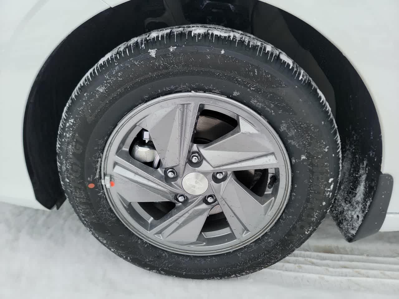 Thumbnail: 2026 Hyundai Elantra - 10