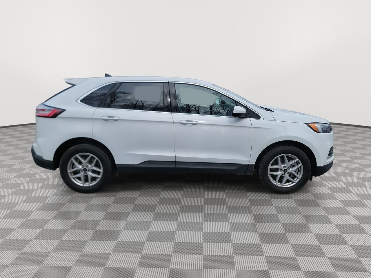 2024 Ford Edge SEL 9
