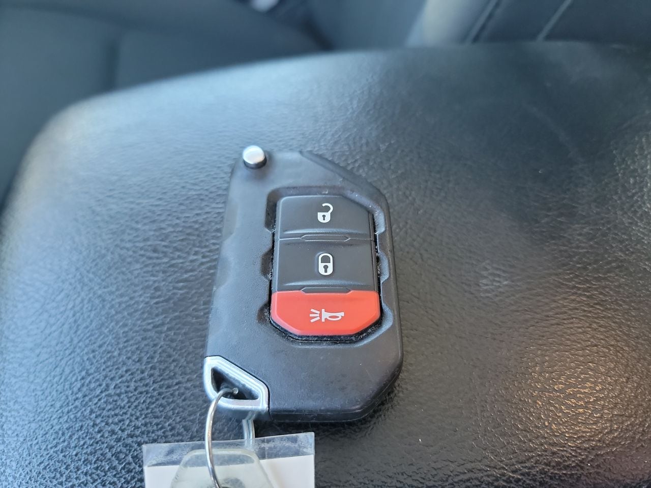 Thumbnail: 2020 Jeep Gladiator - 23