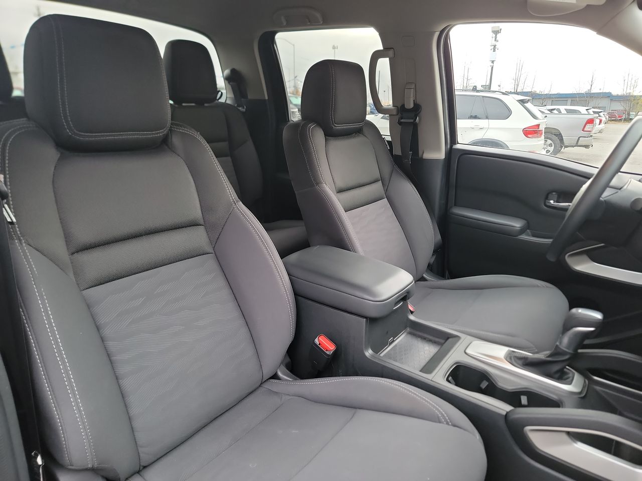 Thumbnail: 2023 Nissan Frontier - 19