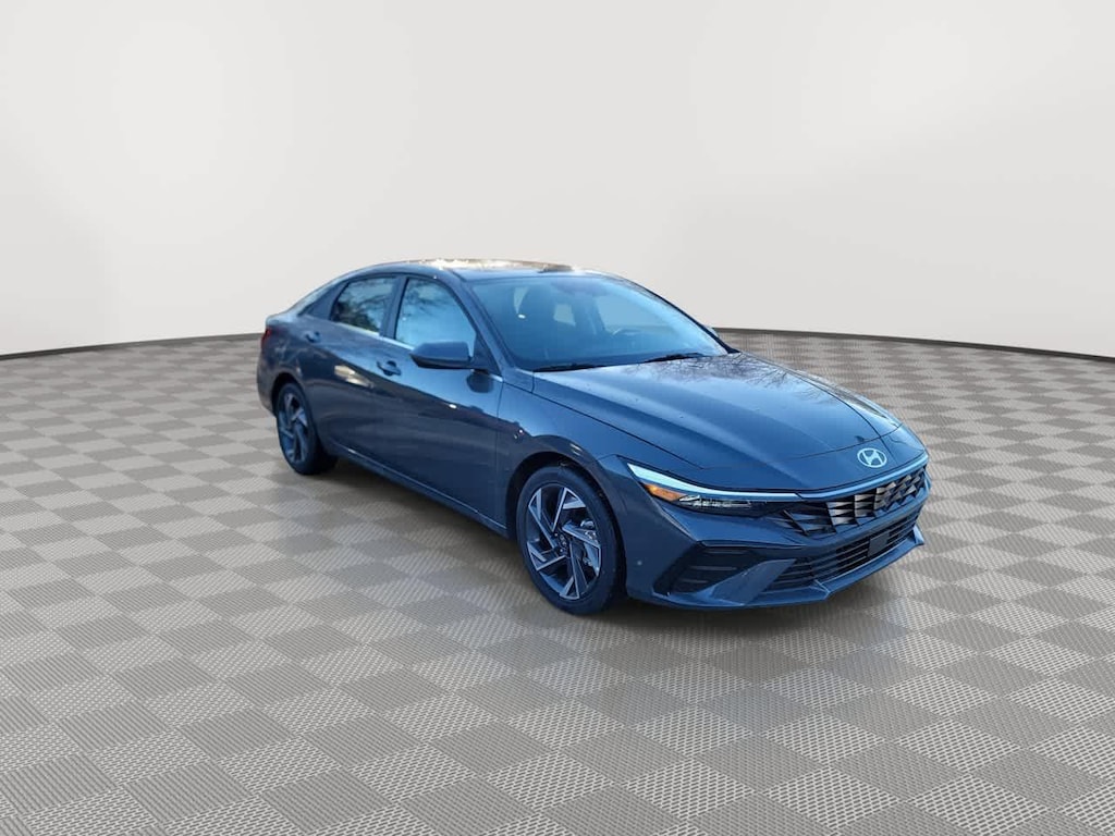 New 2025 Hyundai Elantra SEL Convenience Sedan