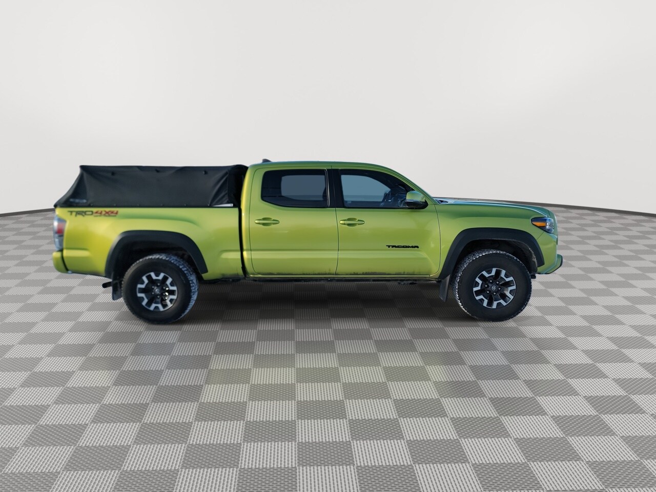 Thumbnail: 2023 Toyota Tacoma - 9