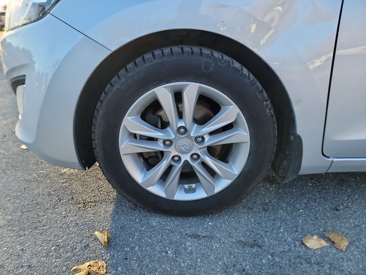 Thumbnail: 2014 Hyundai Elantra - 10