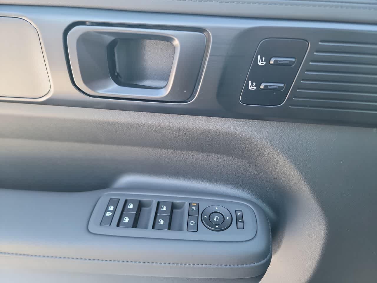 Thumbnail: 2026 Hyundai Santa Fe - 11