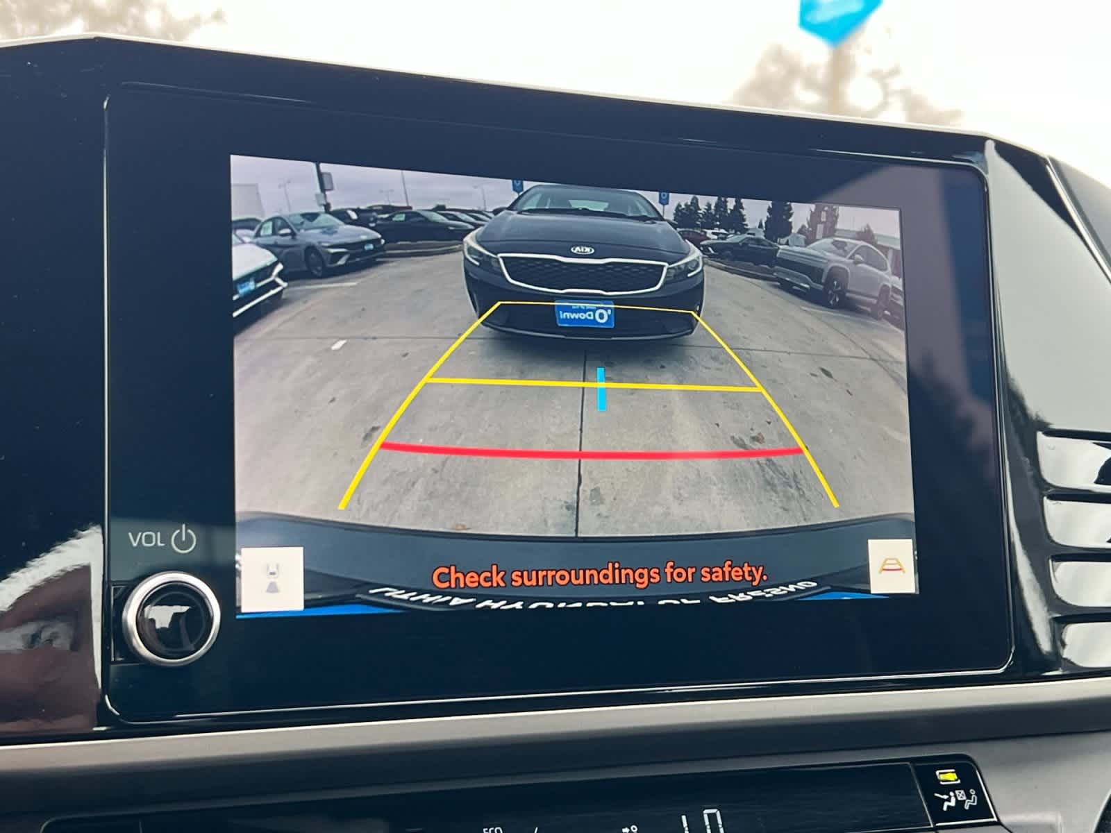 Thumbnail: 2025 Toyota Camry - 19