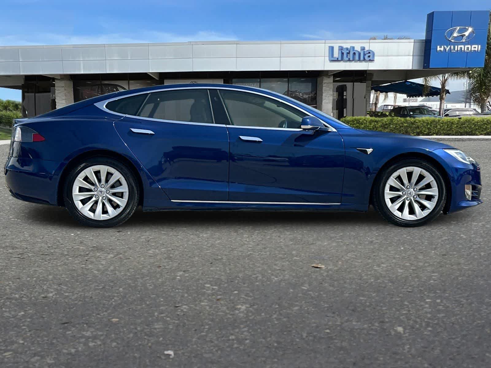 Thumbnail: 2018 Tesla Model S - 8