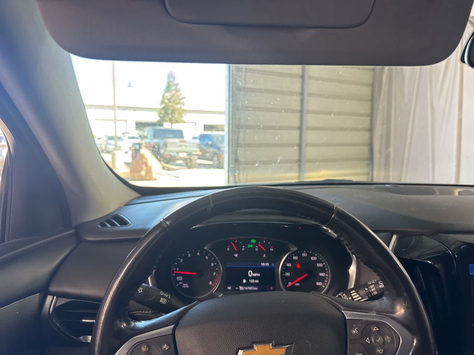 Thumbnail: 2021 Chevrolet Traverse - 24