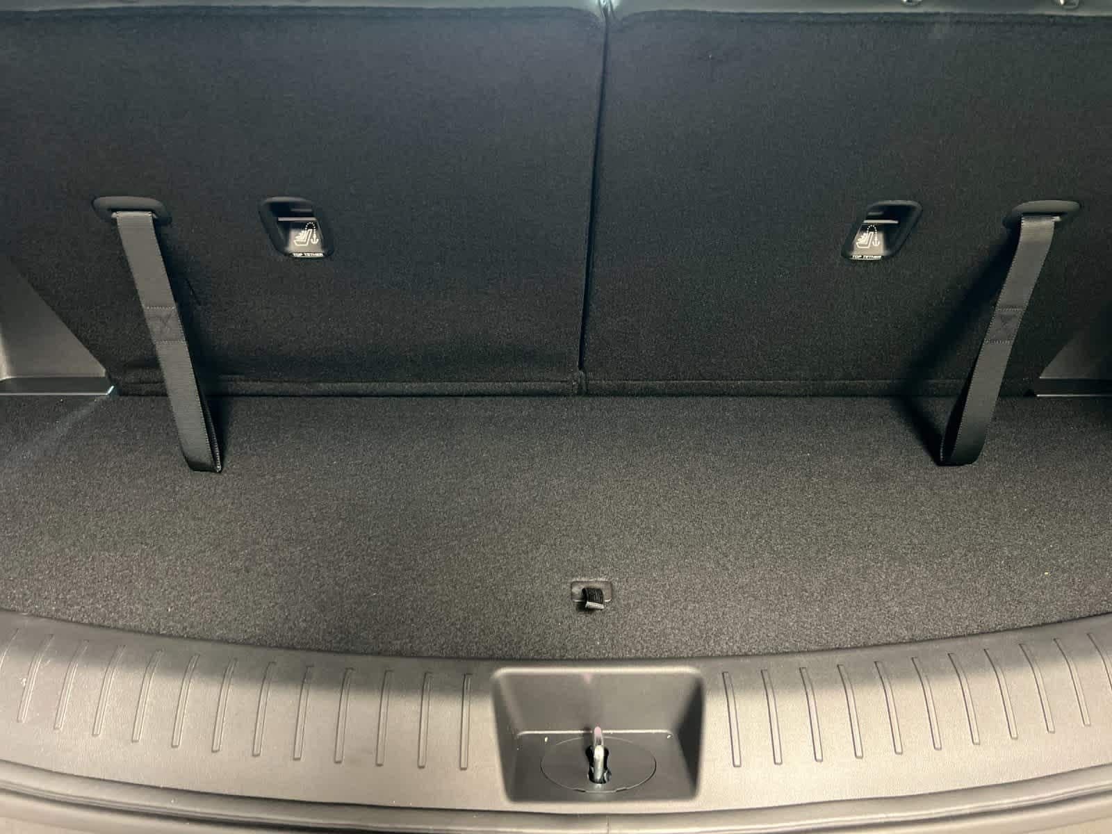 Thumbnail: 2026 Hyundai Santa Fe - 16